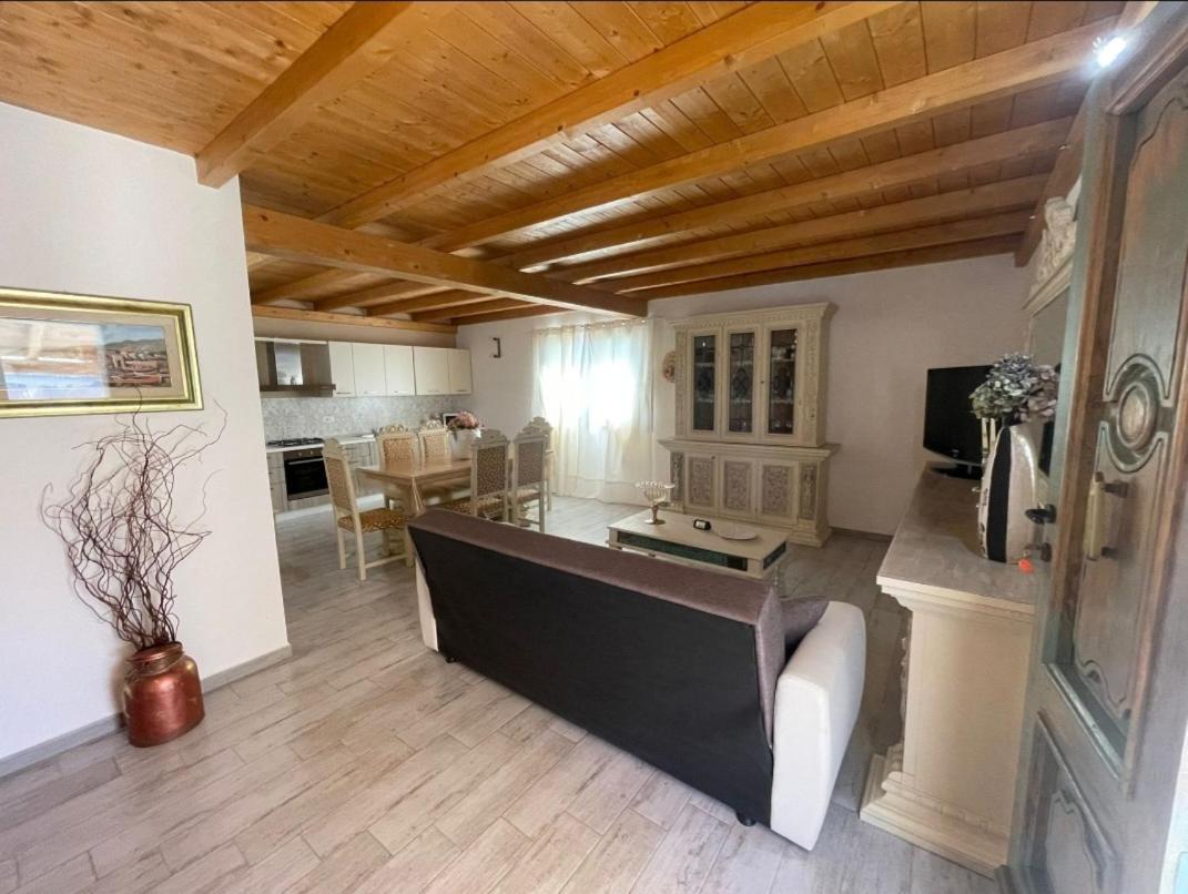 Il Casale Villa Budoni Buitenkant foto