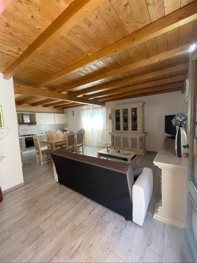 Il Casale Villa Budoni Buitenkant foto