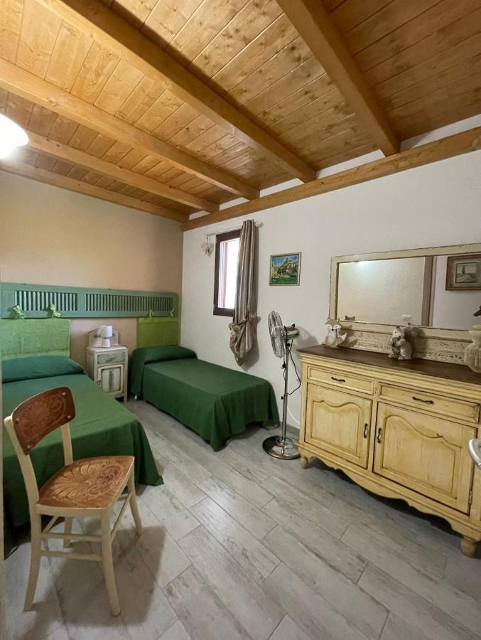 Il Casale Villa Budoni Buitenkant foto