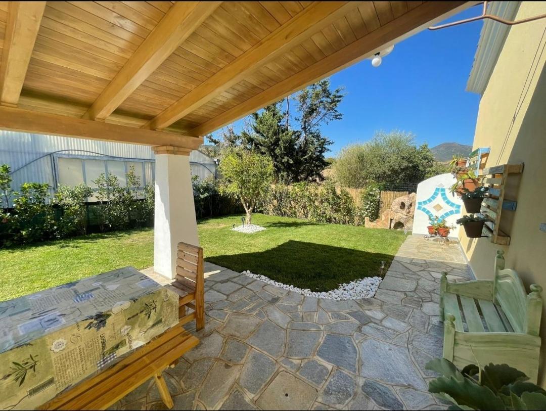Il Casale Villa Budoni Buitenkant foto