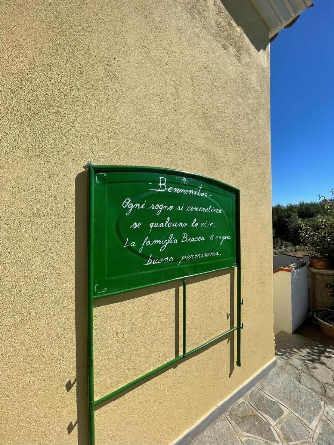 Il Casale Villa Budoni Buitenkant foto
